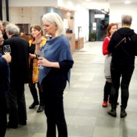 Foto Frau Dr. Binrbaum im Gespräch Foto Frau Dr. Binrbaum im Gespräch