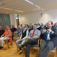 Frage von den Zuhörern an Prof. Stark