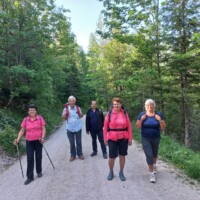 Pilgergruppe am Weg nach Mariazel