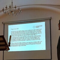 Prof. Mallmann beim Vortrag