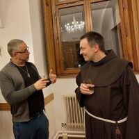 Gäste des Vortrags im Gespräch